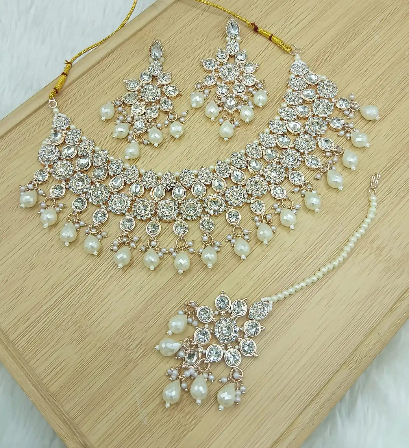 Luxury High Quality Indian Vintage Gold Plated Pearl Kundan Choker Necklace Set Earrings Maang Tikka Latest Party Engagement Jovera Joyce