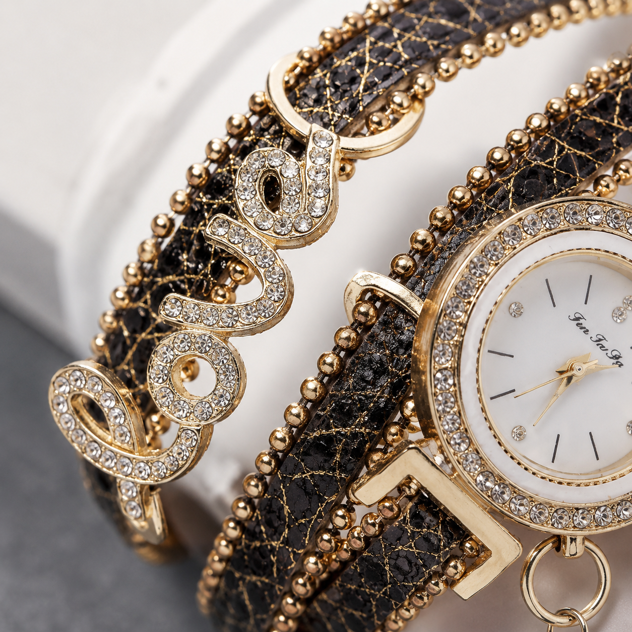 Bracelet watch Jovera Joyce