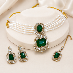 The Octavienne Gold-Plated Pearl Parure by Jovera Joyce Jovera Joyce