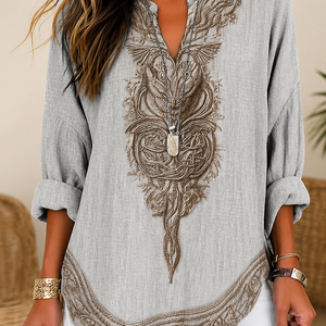 Loose-fitting Casual Womens Shirt With A V-neck And A Printed Design Jovera Joyce