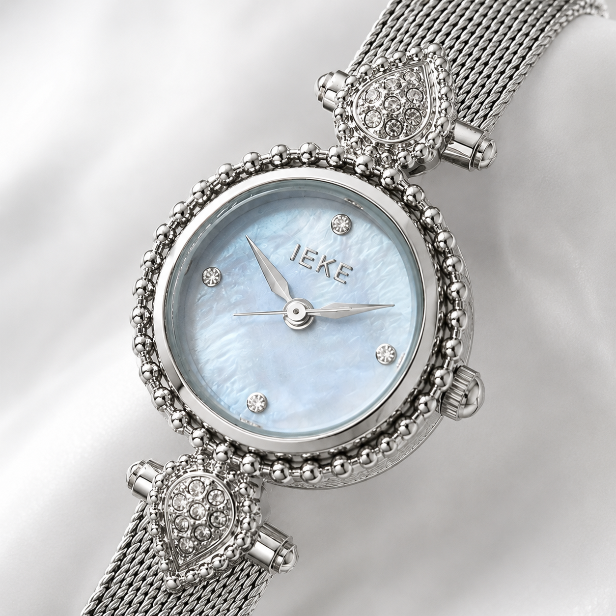 Fashion Casual Retro Court Ancient Style Watch Women Jovera Joyce
