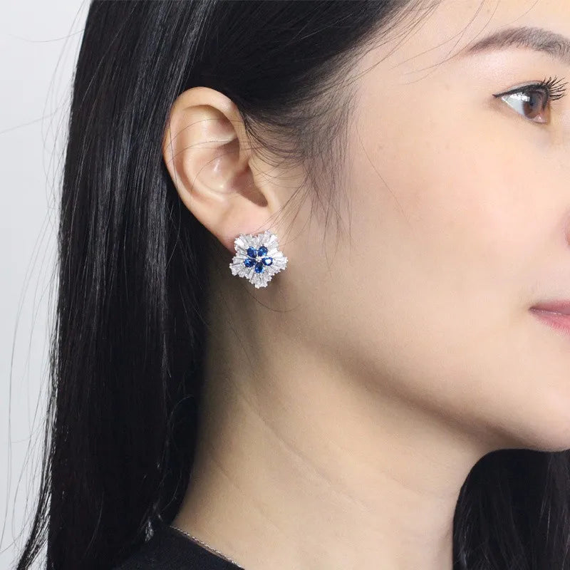 Ladies Fashion Jewelry 3a Cubic Zirconia Snow Flower Pendant Necklace and Stud Earrings Sets for Women Gift Jovera Joyce