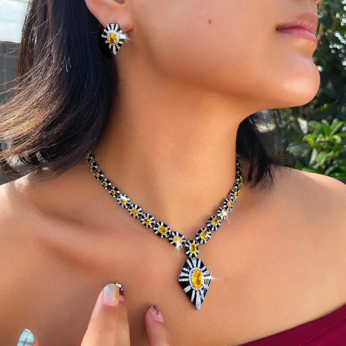 Vintage Geometric Black Enamel Yellow CZ Jewelry Set Dubai Bridal Zircon Necklace Earring Set for Women Evening Dress Jewelry Jovera Joyce