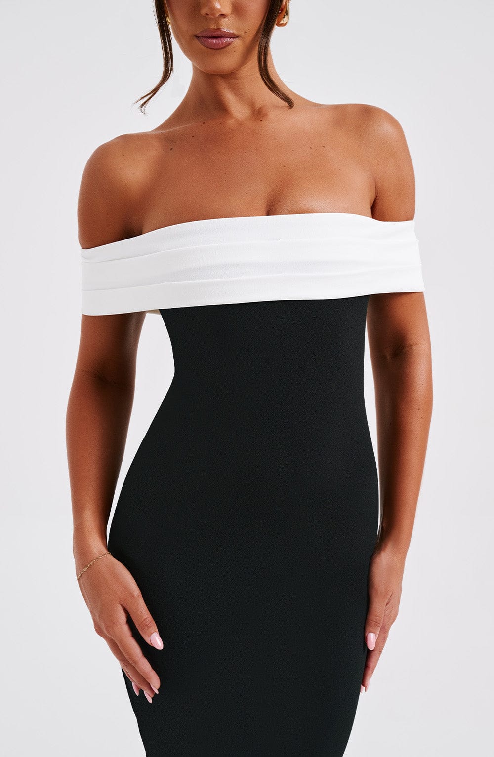 Contrast Color Casual Off-shoulder Dress Jovera Joyce