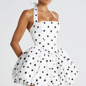 Figure-flattering Short Skirt That Cinches At The Waist To Create A Slimming Look Jovera Joyce